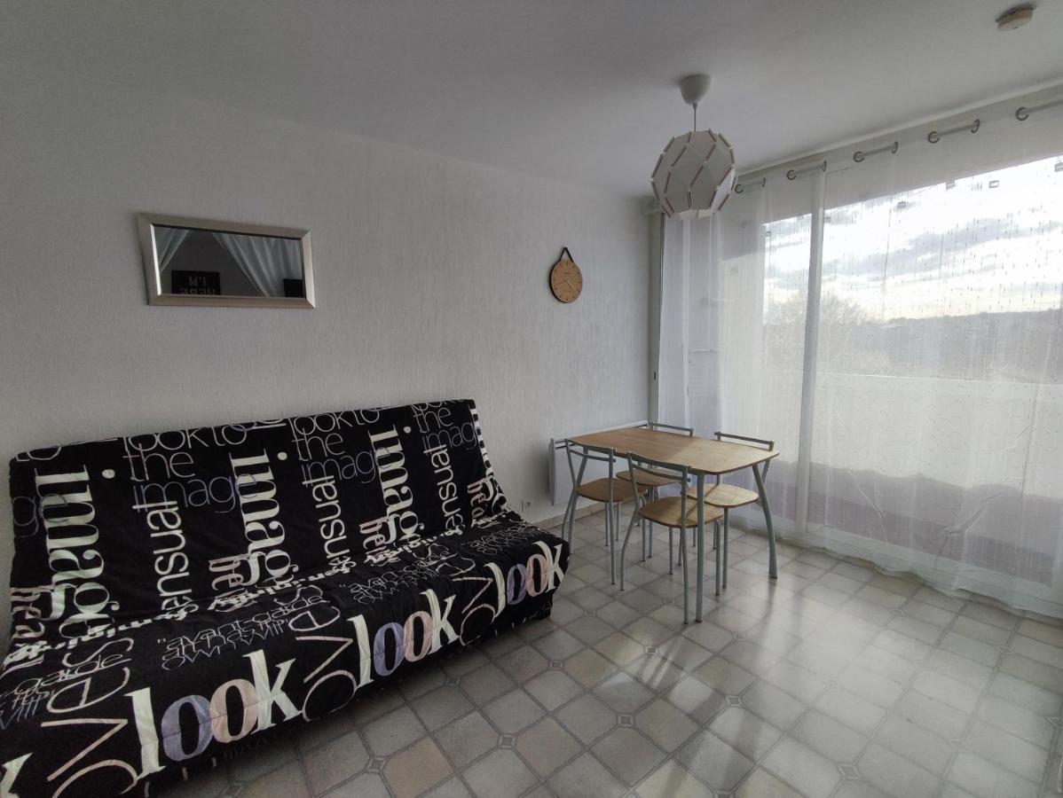 Studio Meuble Classe 2 Etoiles - 30M² Gréoux-les-Bains Exterior foto